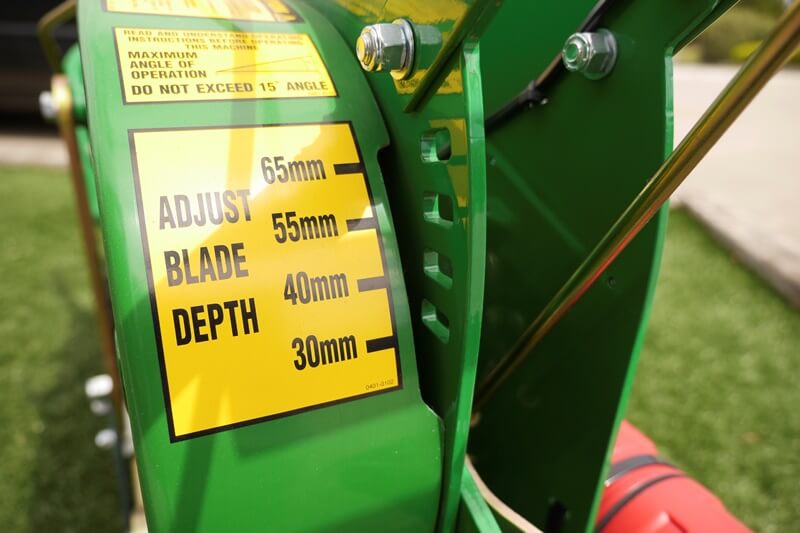 TC350 Turf Cutter Blade Adjust Depth