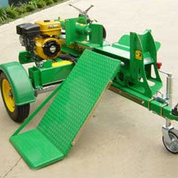 250kg Hydraulic Lifting Table at Loading and Unloading Position